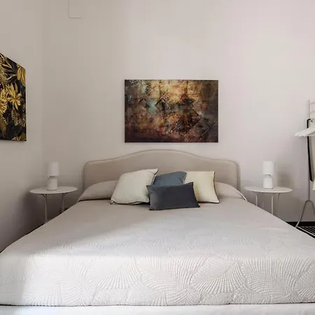 Le Dimore Del Corso - Sicily Stay, Fra Catania, Taormina, Il Mare E L'etna Acireale