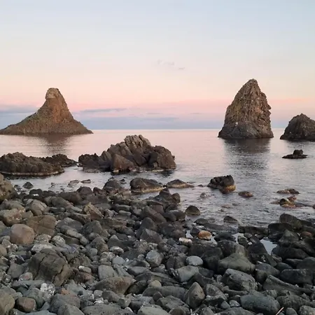 Le Dimore Del Corso Ad Acireale, Fra Catania, Taormina, Il Mare E L'etna Apartment *